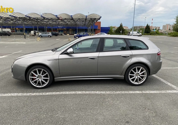 Alfa Romeo 159 cena 19399 przebieg: 240961, rok produkcji 2009 z Częstochowa małe 379